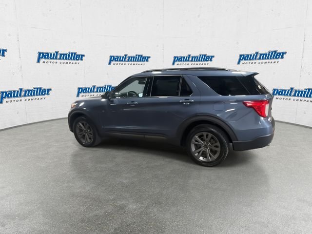 Used 2021 Blue Metallic Ford XLT image 7