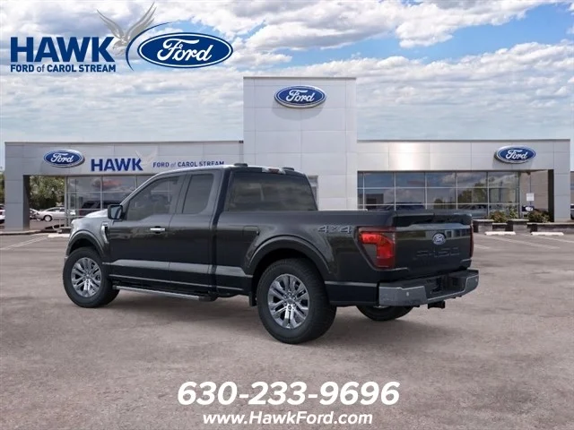 New 2026 Agate Black Metallic Ford XLT image 4