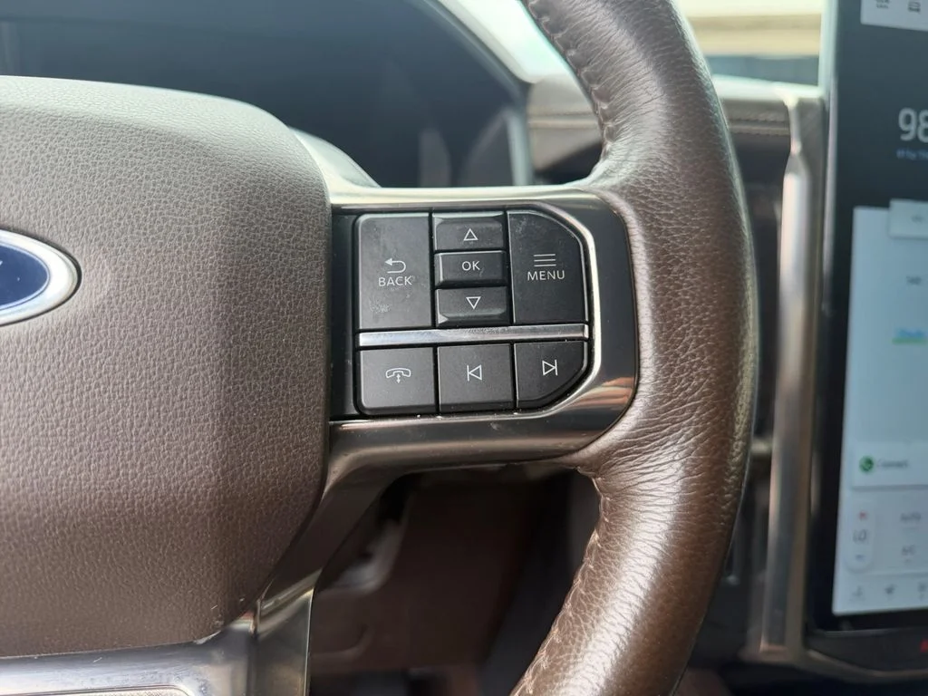 Used 2022 White Ford King Ranch image 25