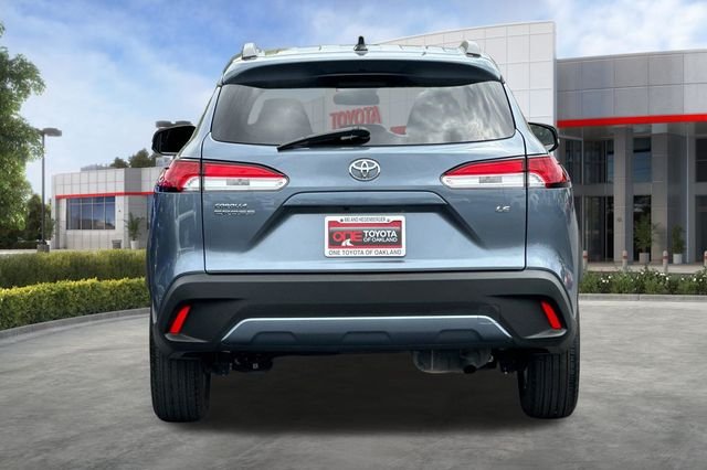 Certified Used 2025  Toyota LE image 6