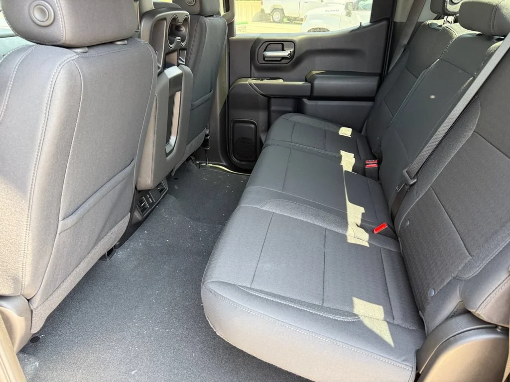 2026 Chevrolet Silverado 1500 Custom - Photo 10