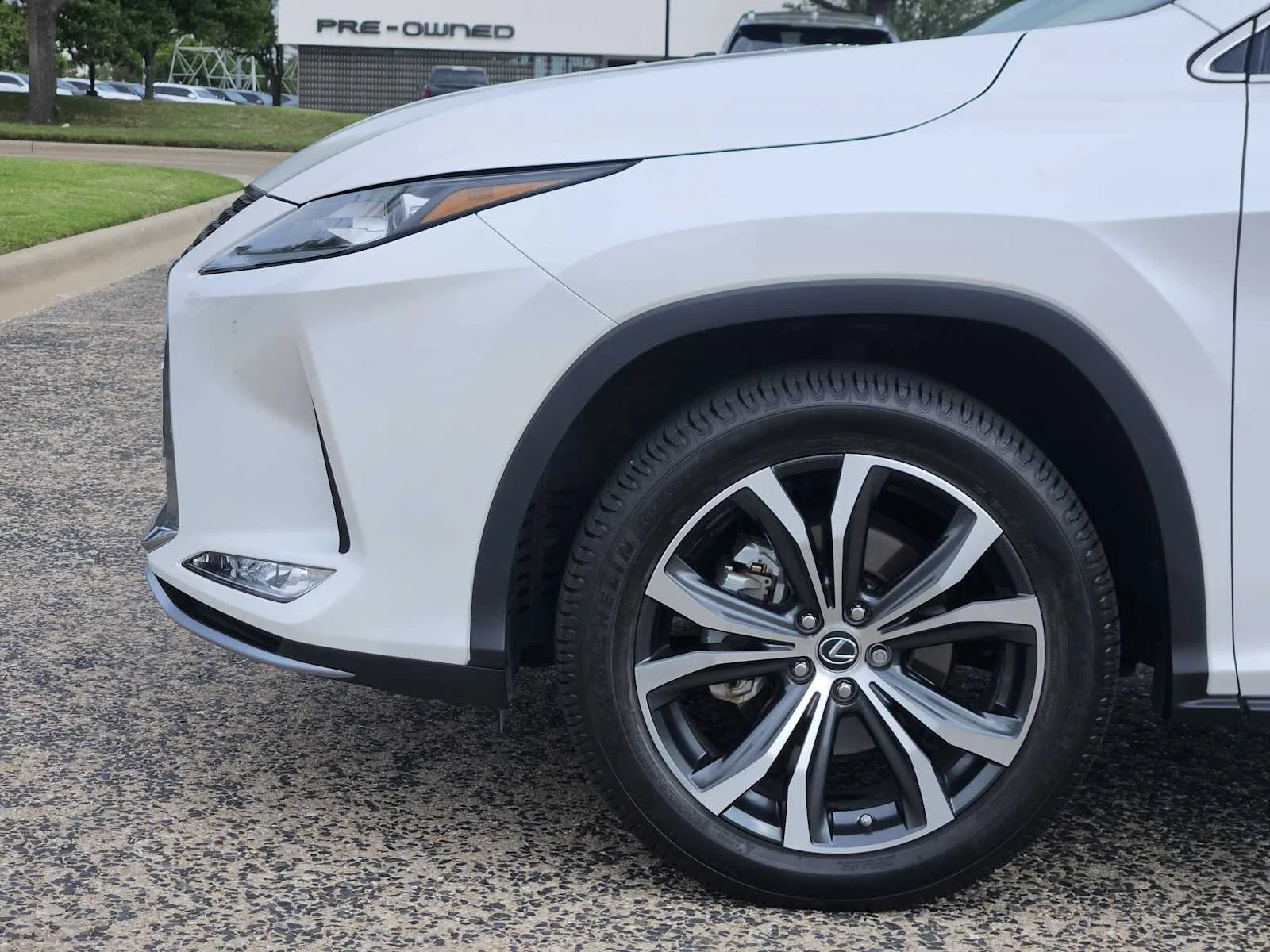 Certified Used 2022 EMINENT WHITE PEARL Lexus  image 5