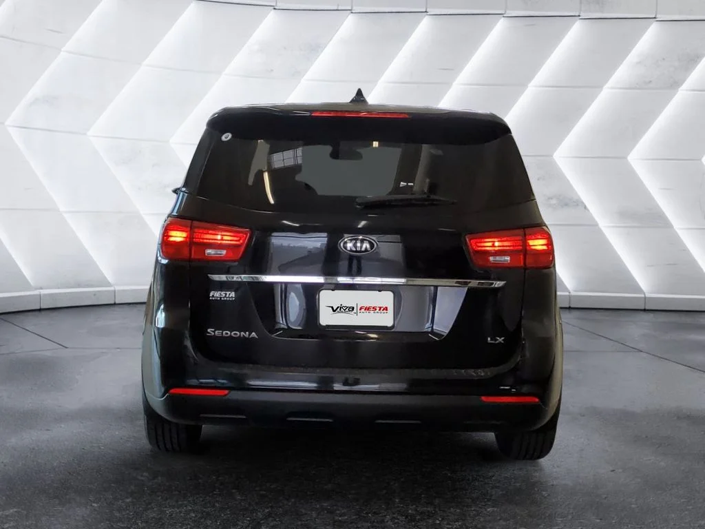 Certified Used 2021 Black Kia LX image 5
