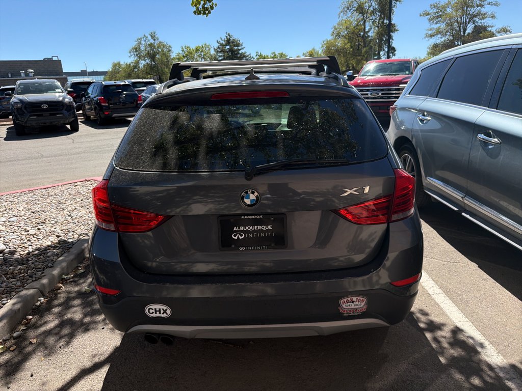 Used 2014  BMW xDrive28i image 5