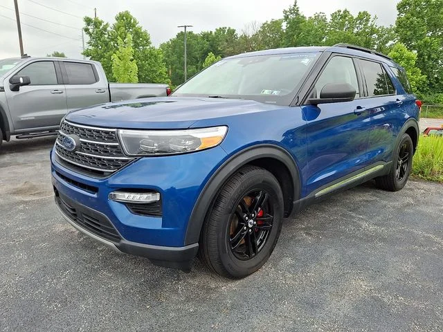 Used 2023 Blue Ford XLT image 3