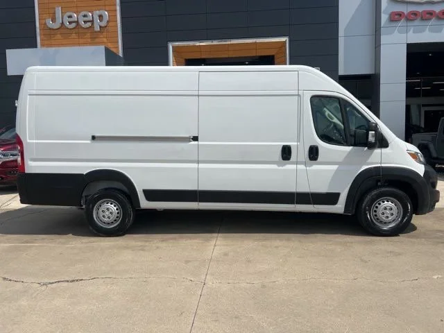 Used 2025 White Ram High Roof image 2