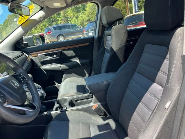 Used 2017  Honda EX image 8