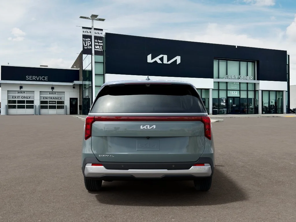 New 2027 Green Kia EX image 5