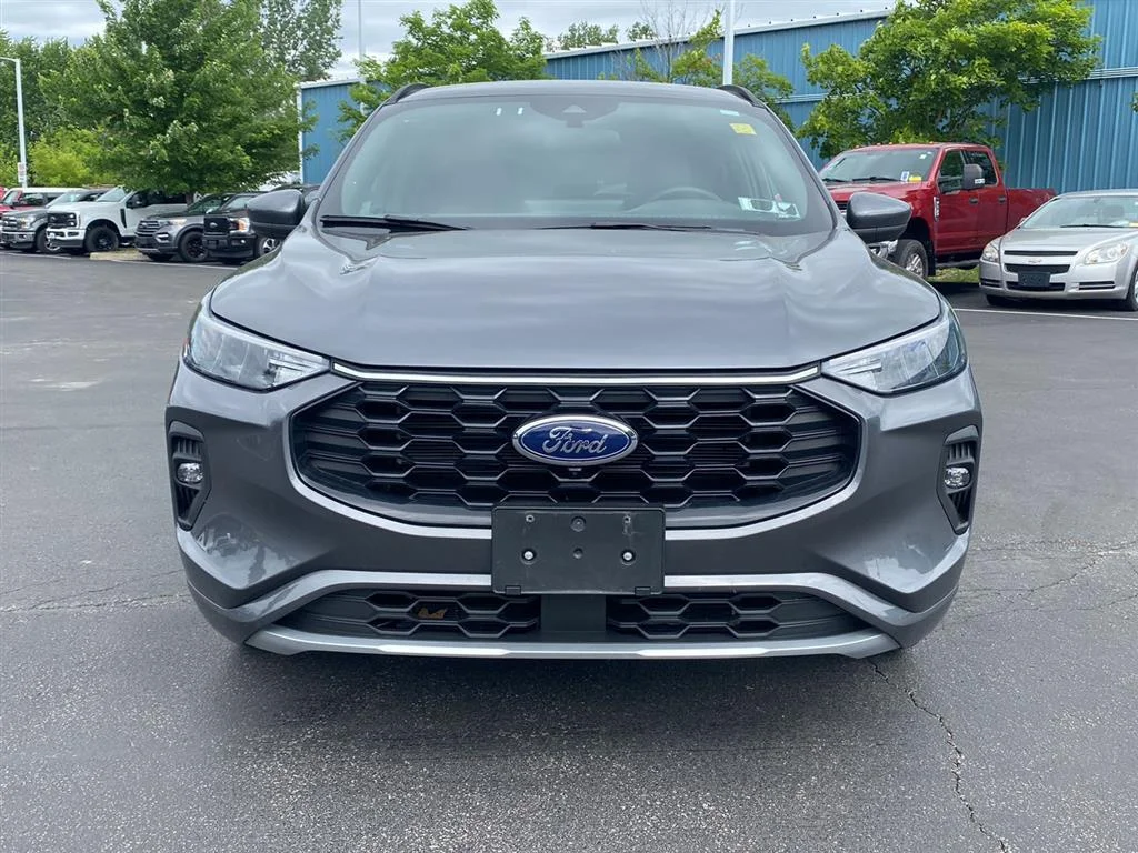 Used 2023 Carbonized Gray Ford ST-Line Select image 2