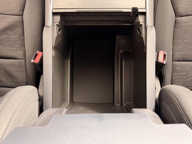 New 2026 Oxford White Ford XLT image 33