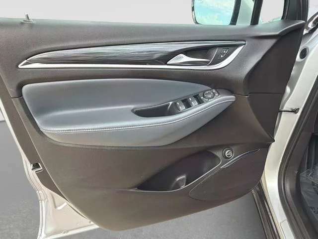 Used 2021 Silver Buick Essence image 19