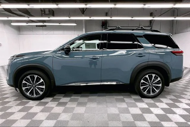 New 2026 Baltic Teal Nissan Platinum image 17