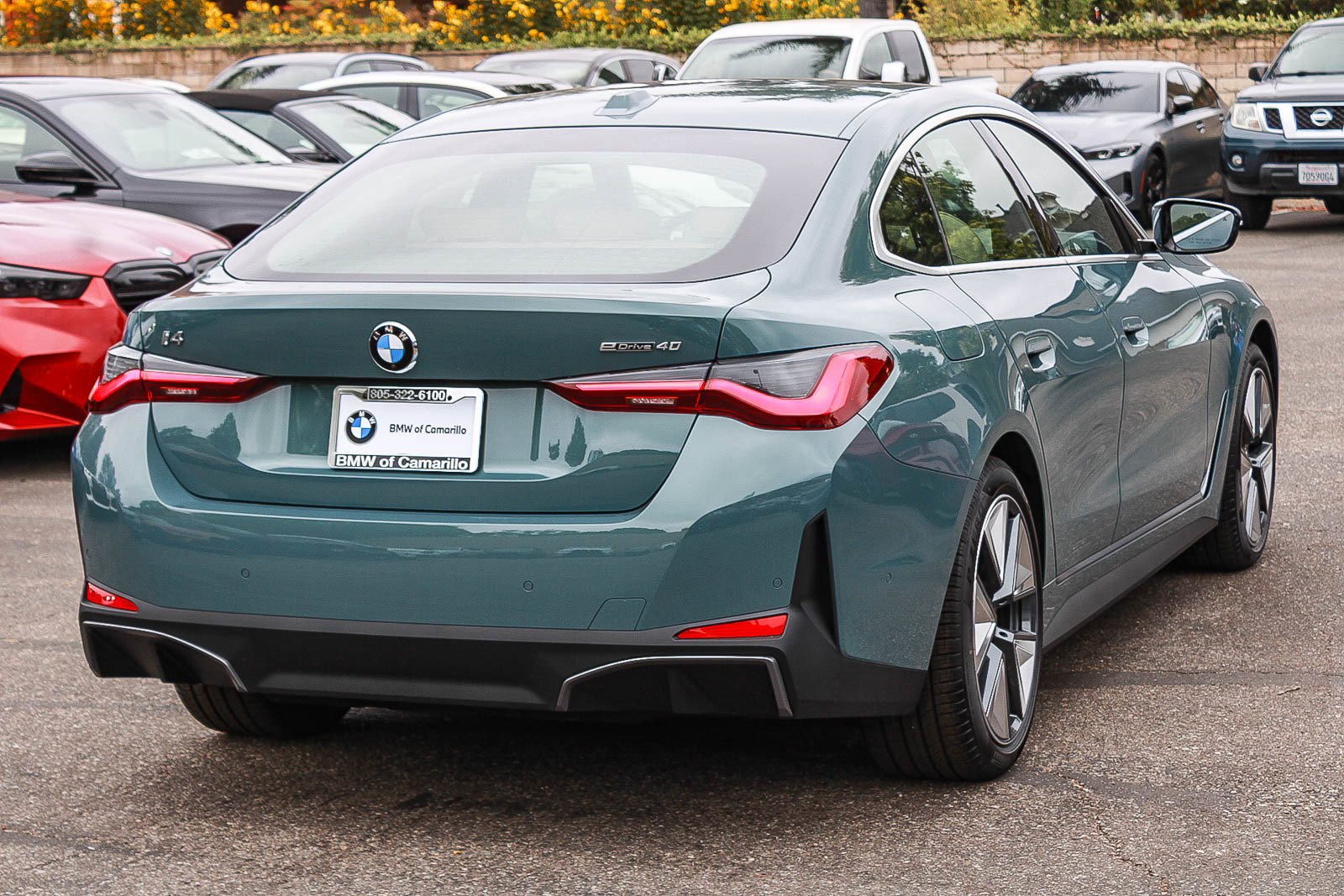 New 2026 Cape York Green Metallic BMW eDrive40 image 6