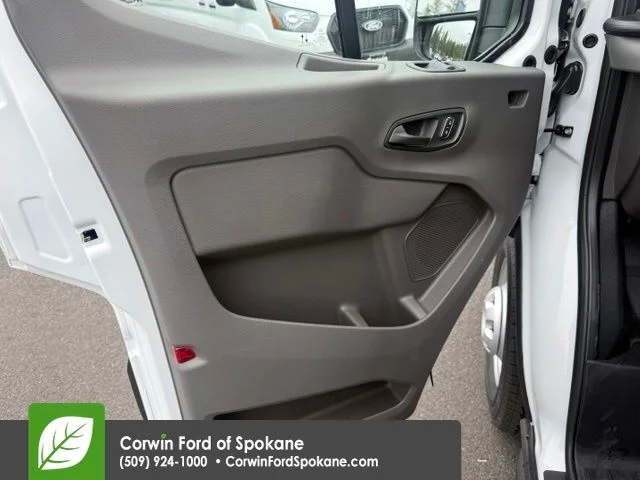 New 2026 Oxford White Ford Base image 17