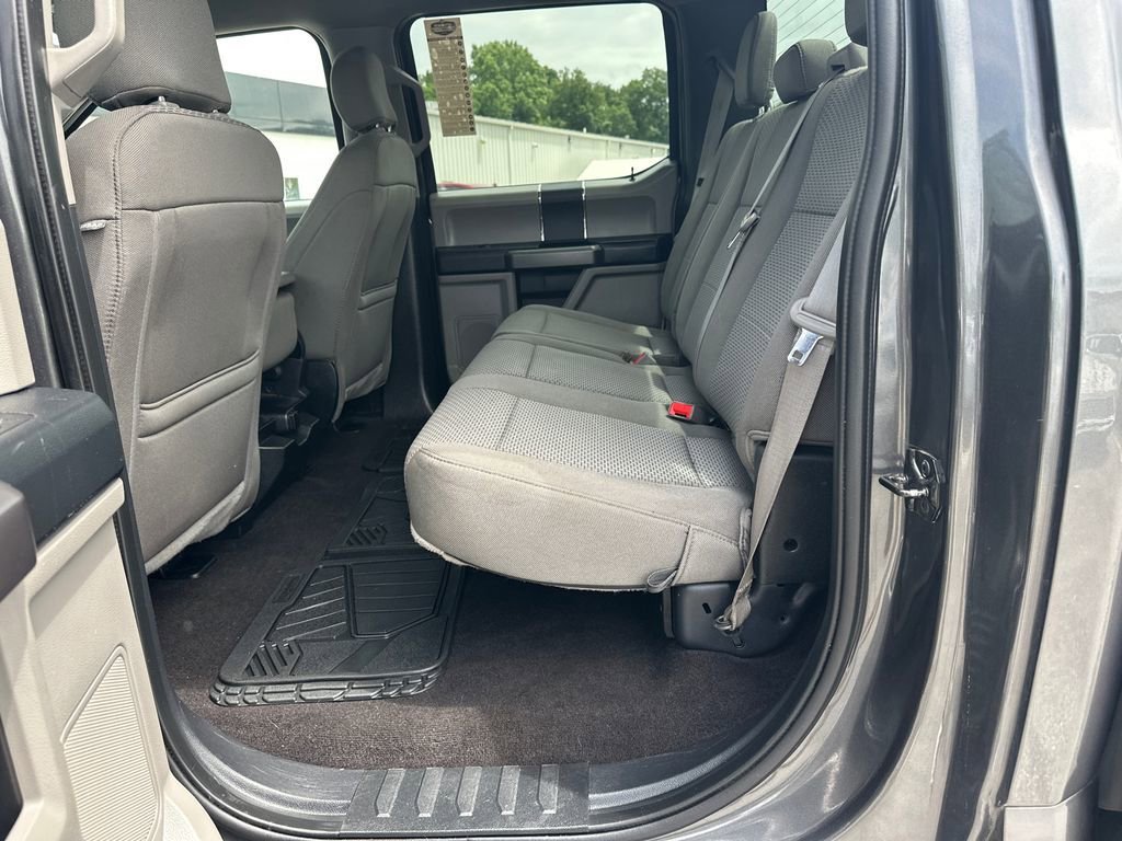 Used 2020  Ford XL image 20