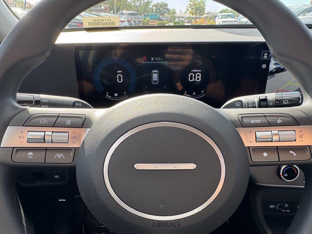 New 2027 Gray Hyundai SE FWD image 21