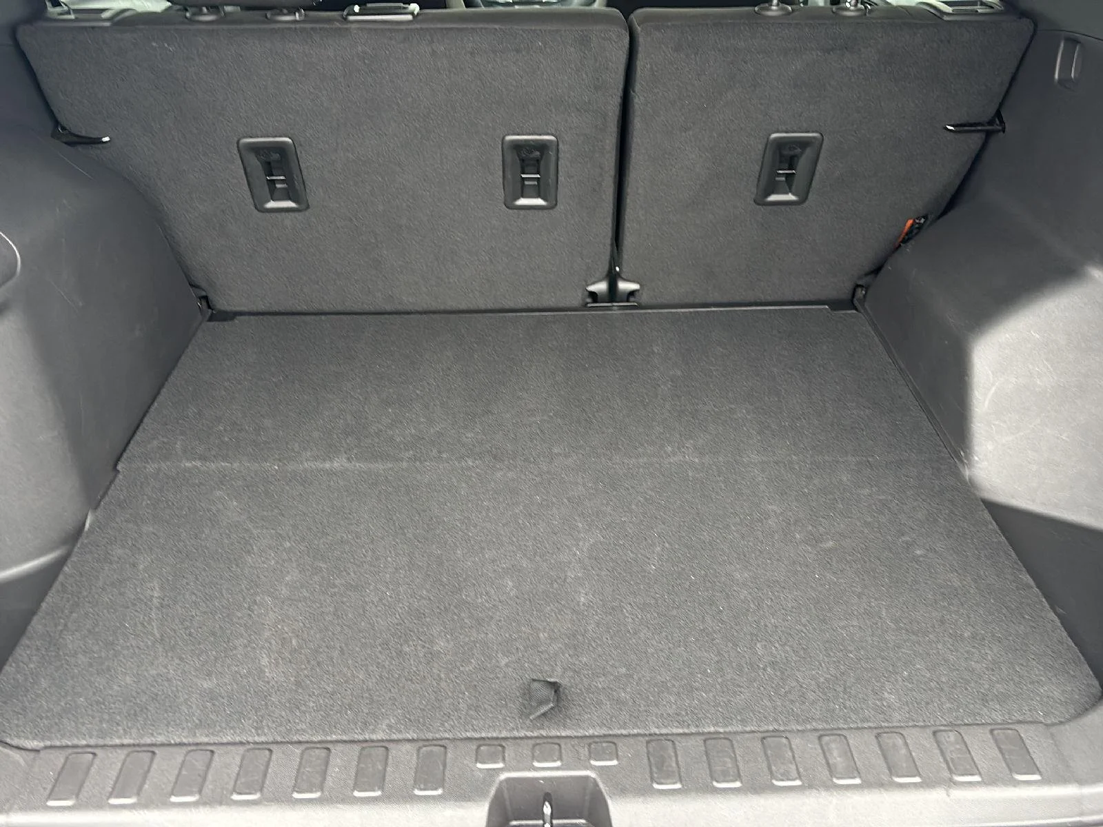 Used 2024 Sterling Gray Metallic Chevrolet LT image 32