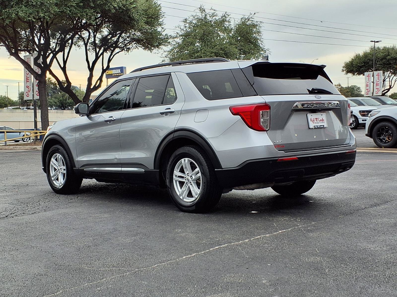 Used 2024 Silver Ford XLT image 7