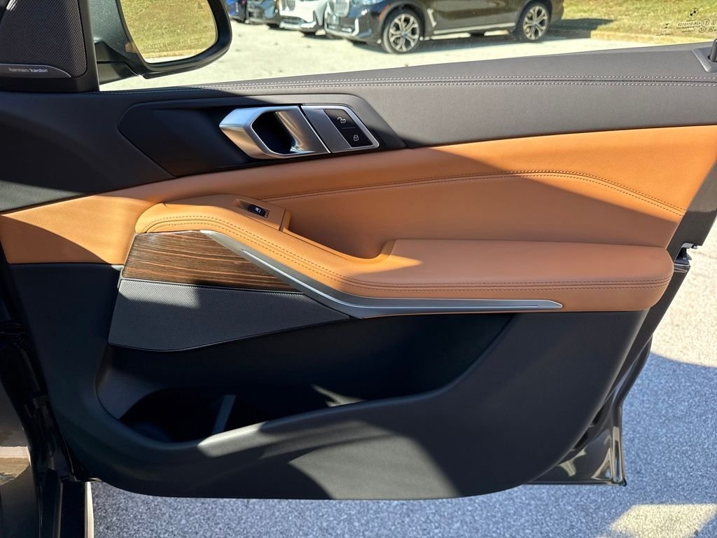 New 2026 Green BMW xDrive50e image 29