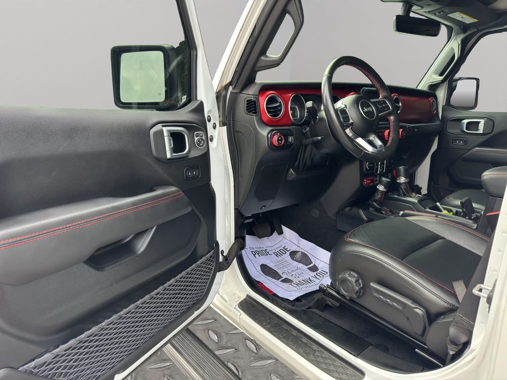 Used 2023 Bright White Clearcoat Jeep Rubicon image 6
