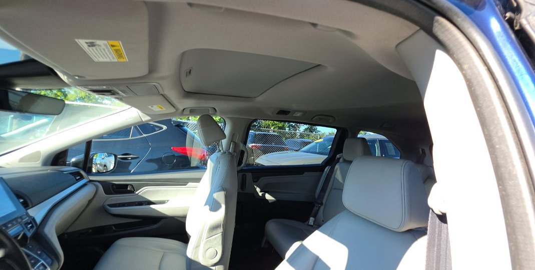 Used 2021 Obsidian Blue Pearl Honda EX-L image 15