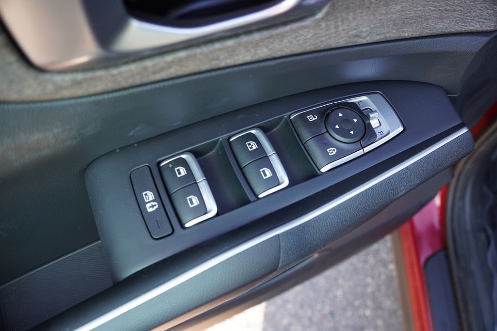 Used 2023 Passion Red Kia X-Line S image 23