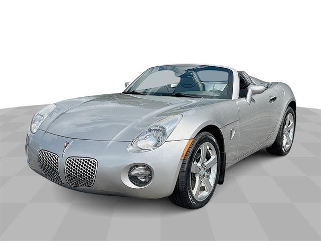 Cool Liquid Silver Metallic 2006 Pontiac Solstice Convertible Rear-Wheel Drive