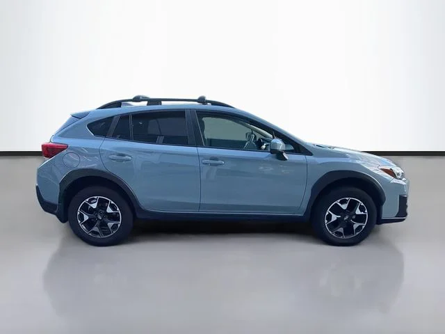 Used 2019 Gray Subaru 2.0i Premium image 8