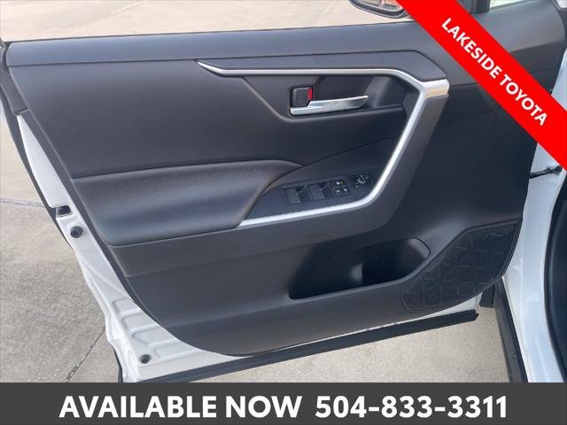 Certified Used 2025 ICE CAP Toyota  image 24
