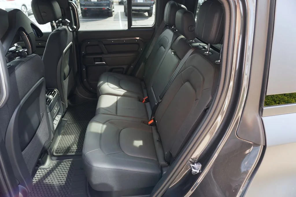 New 2026 Carpathian Grey Land Rover X image 32