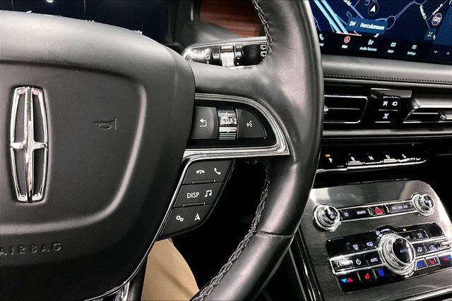 Used 2023 Black Metallic Lincoln Reserve image 26