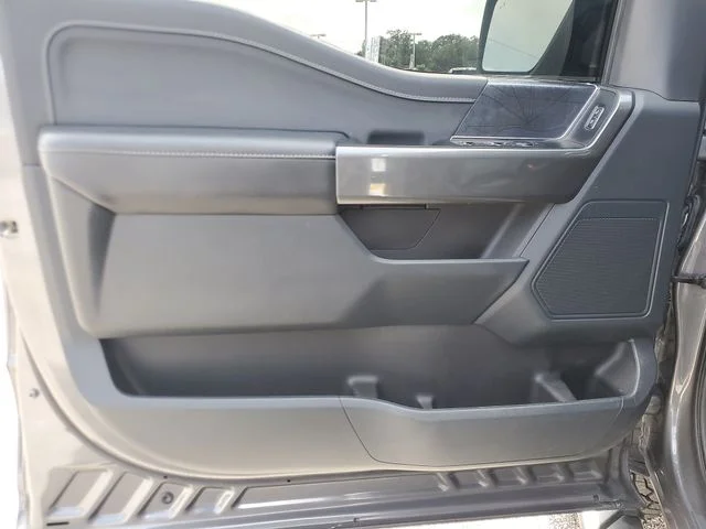 Used 2023 Gray Ford XLT image 18