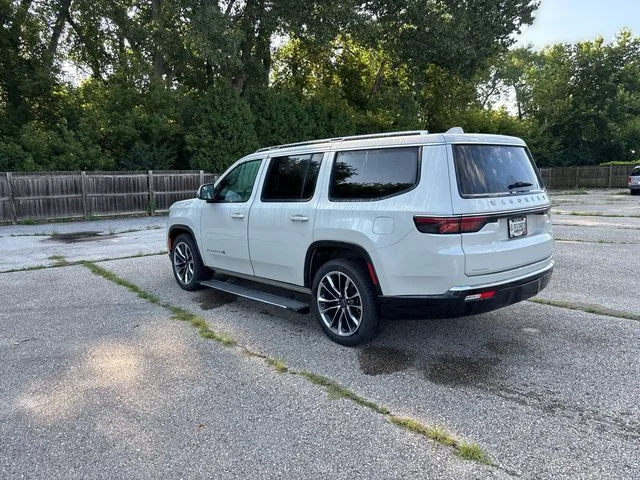 Used 2022 White Jeep Series III image 11