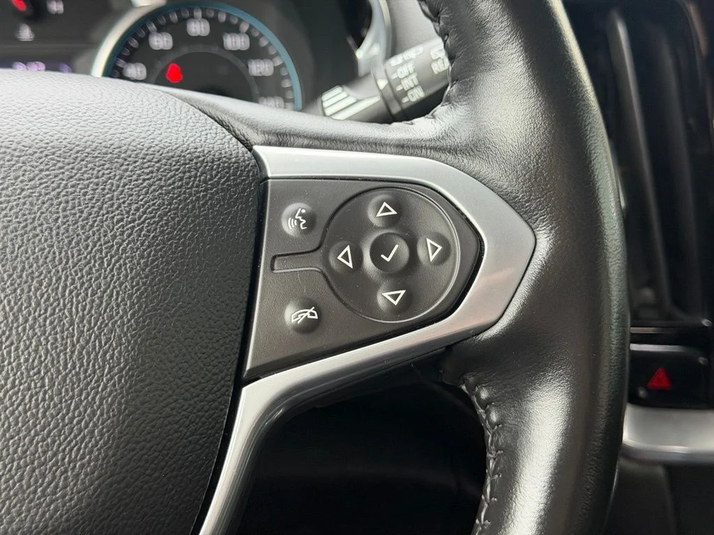 Used 2022 Green Chevrolet LT Leather image 18