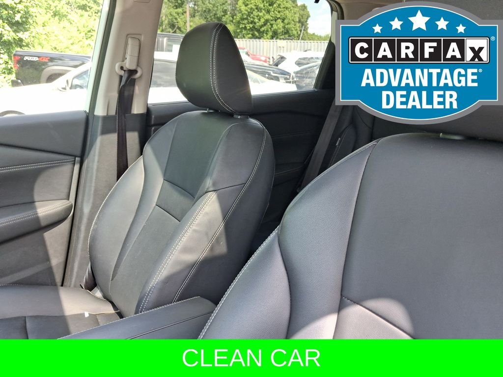 Used 2024 White Nissan SL image 12