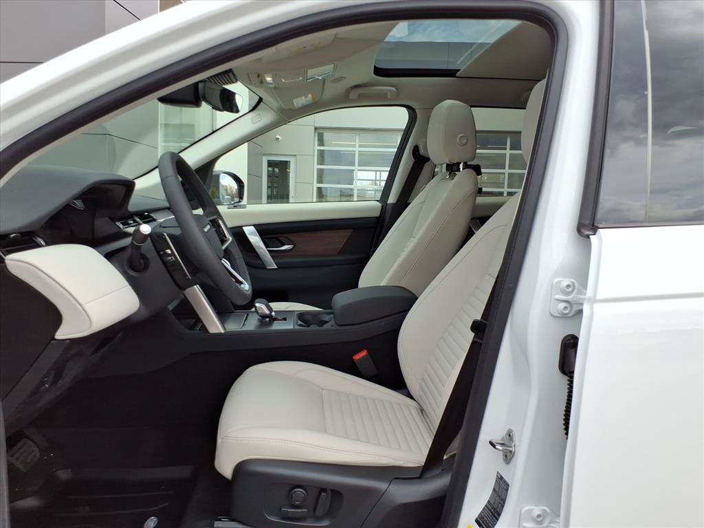2025 Land Rover Discovery Sport S - Photo 10
