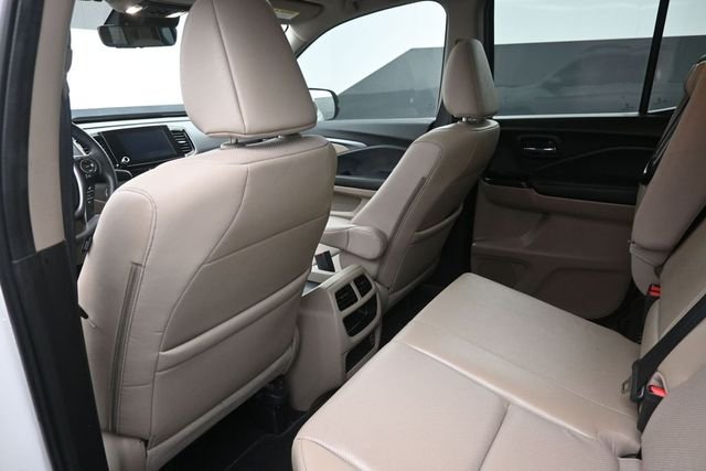 Used 2022 White Honda RTL-E image 2