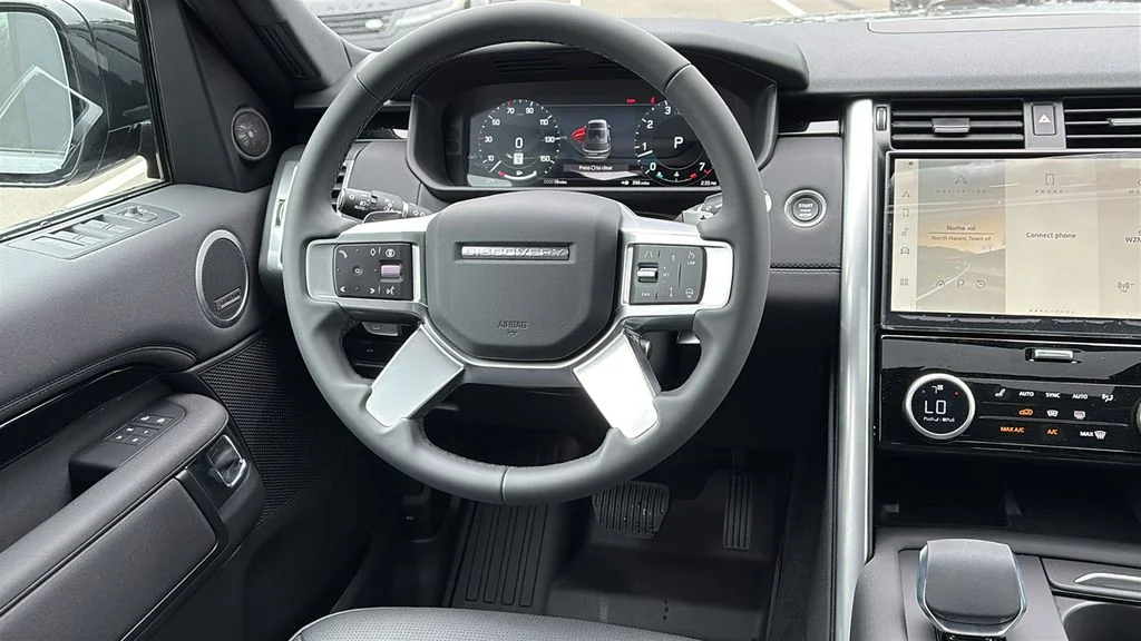 New 2026 Eiger Grey LAND ROVER S image 23