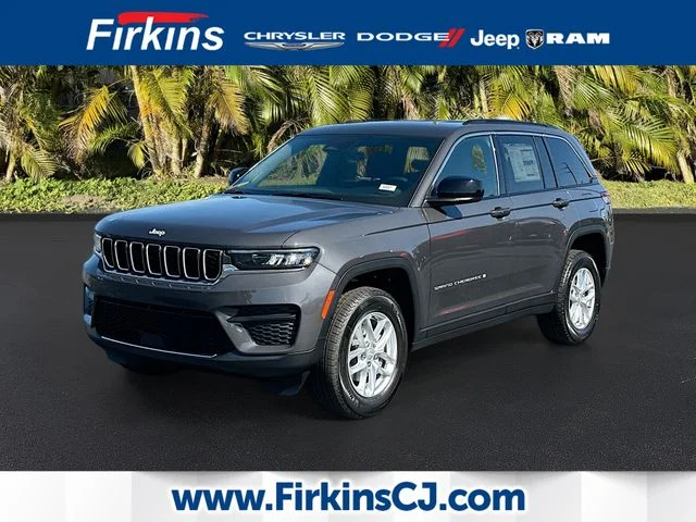 New 2026 Baltic Gray Metallic Clear-Coat Exterior Paint Jeep Laredo image 1