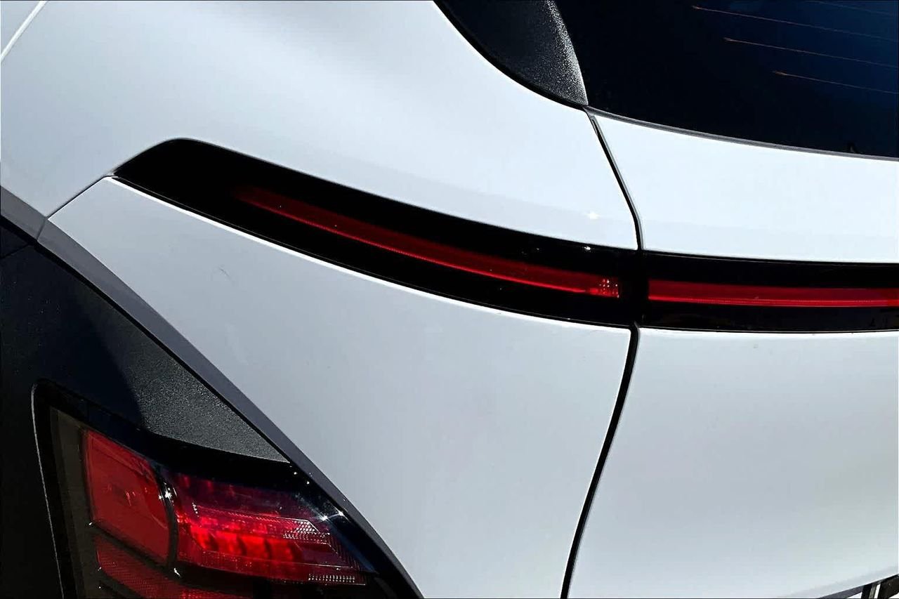 New 2026 Atlas White Hyundai SE image 14