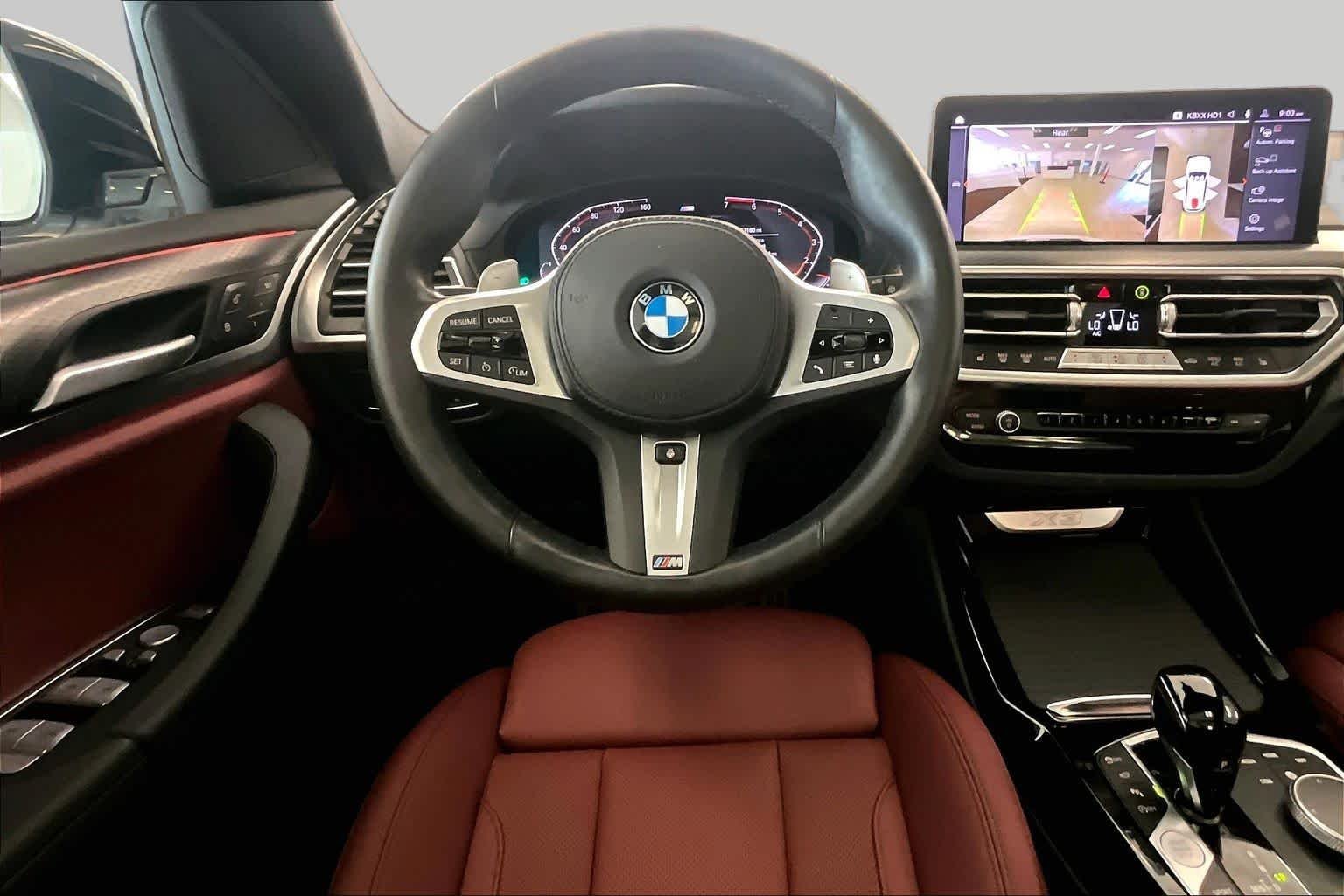 Used 2024 Alpine White BMW sDrive30i image 5