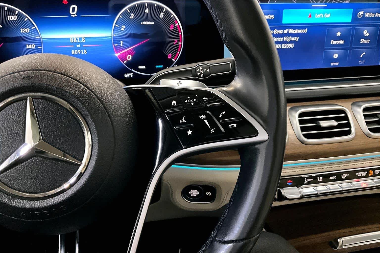 Used 2024 Black Mercedes-Benz GLE 450 image 25