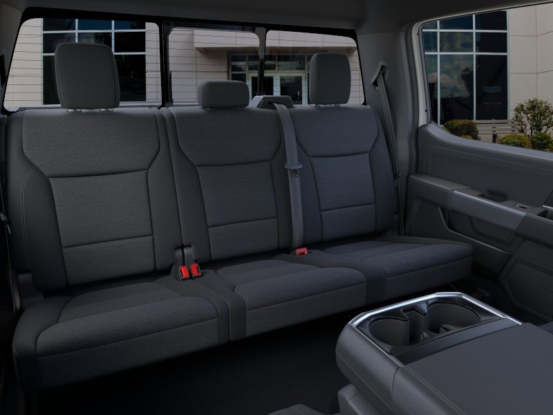 New 2026 Oxford White Ford XLT image 11