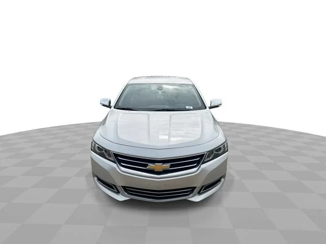 Certified Used 2019 SILVER ICE METALLIC Chevrolet Premier image 4