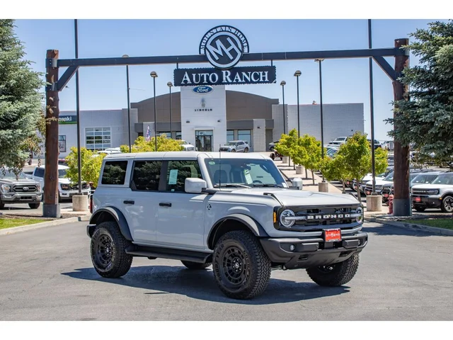 2026 Ford Bronco Outer Banks®