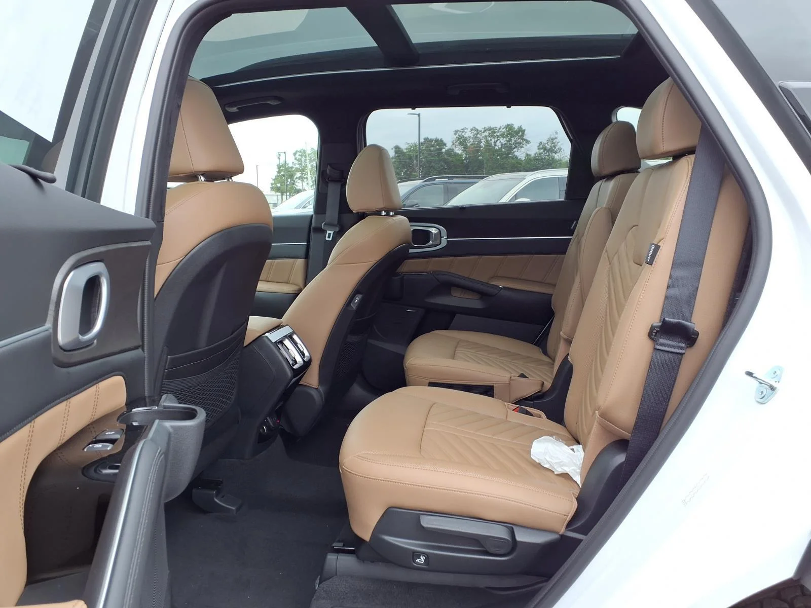 New 2026 Glacial White Pearl Kia X-Pro SX Prestige AWD image 14