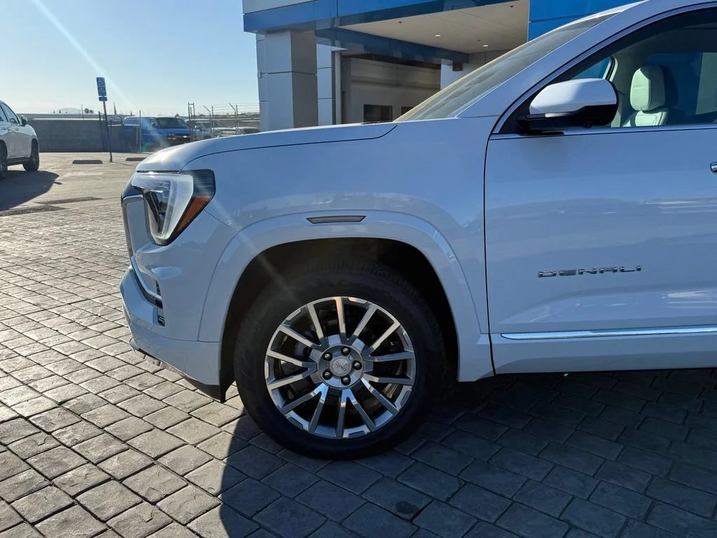 New 2026 Glacier White Tricoat GMC Denali image 5