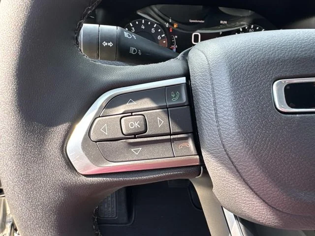 New 2026 Silver Jeep Latitude image 24