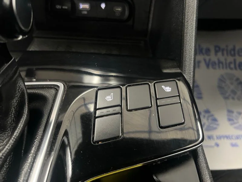 Used 2023 Gray Kia X-Line image 25