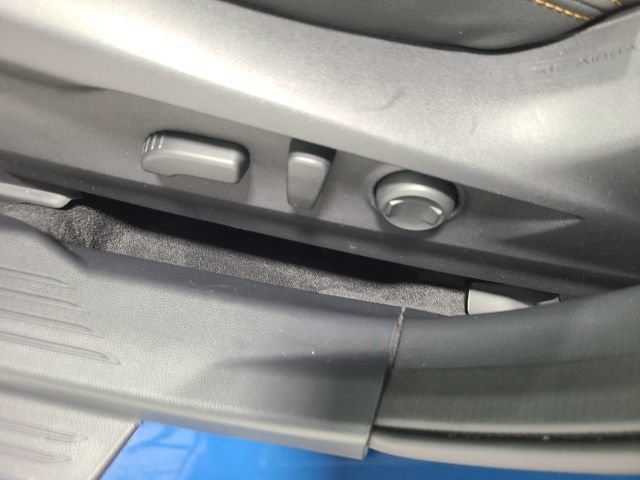 Used 2024 Geyser Blue Subaru Wilderness image 18